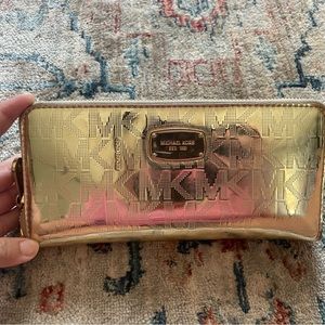 Michael Kors wallet